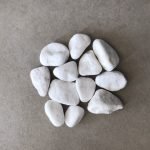 Snow White Pebbles 3-5cm